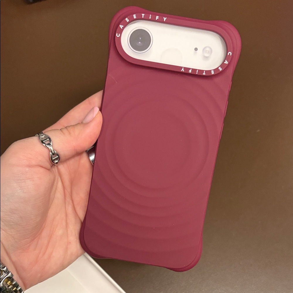 Casetify Mulberry Ripple Silicone iPhone air Case - Picture 2 of 4